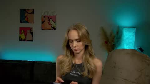 Jessica online show from 09-20-25, 07:37