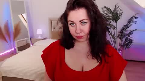 jessicaevanse online show from 04-16-26, 07:42
