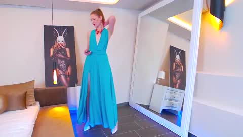 Jessica online show from 02-18-25, 11:55