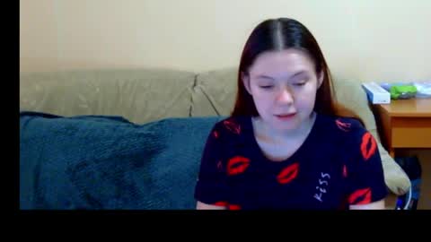 jessicaholland1 online show from 04-06-26, 05:30