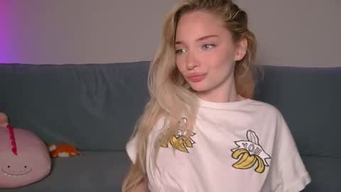 Jessica online show from 11-28-25, 09:28