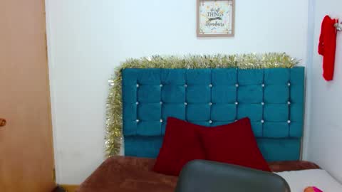 jessicarabbit4 online show from 02-28-25, 11:45