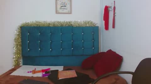 jessicarabbit4 online show from 03-03-25, 06:59