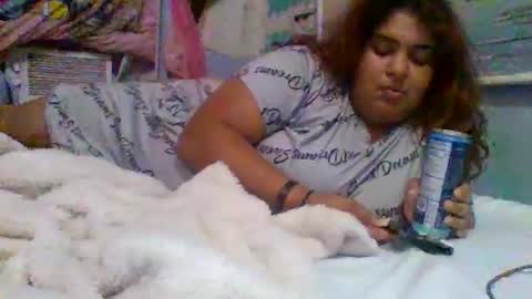 Snapshot of jessicarabbits4 chatting on 05-22-26, 01:13 dovedianna online show from 05-22-26, 01:13