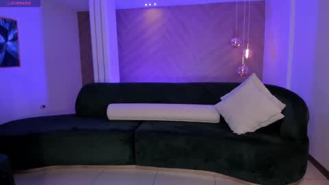 JESS online show from 11-26-25, 09:32