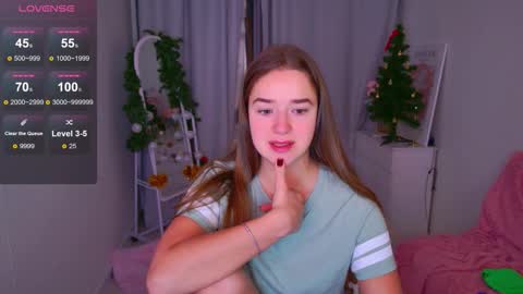 Snapshot of jessiestarz chatting on 12-22-25, 02:03 Jessi online show from 12-22-25, 02:03