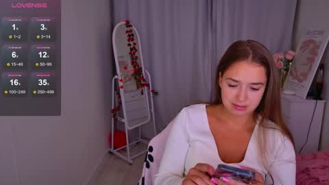 Snapshot of jessiestarz chatting on 02-27-26, 02:06 Jessi online show from 02-27-26, 02:06