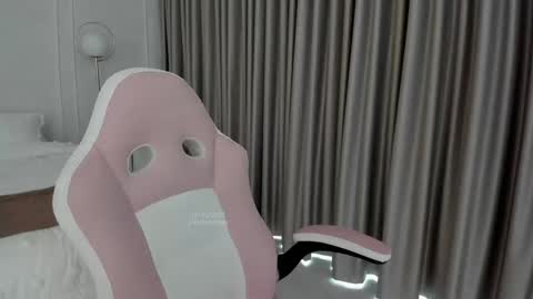 Snapshot of jessikapalmer chatting on 09-18-25, 02:08 online show from 09-18-25, 02:08