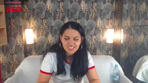 Snapshot of jessthewicked chatting on 12-14-24, 08:18 JessTheWicked online show from 12-14-24, 08:18