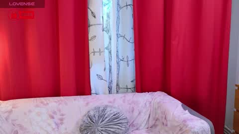 Snapshot of jessthewicked chatting on 10-31-25, 12:06 JessTheWicked online show from 10-31-25, 12:06