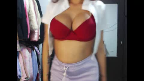 Jessy online show from 05-08-26, 04:12