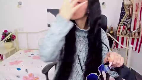 Jessy online show from 01-23-25, 03:32