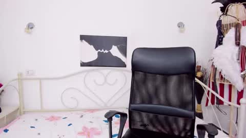 Jessy online show from 02-01-25, 04:11