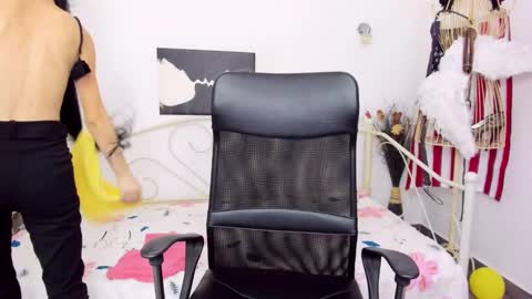 Jessy online show from 02-02-25, 04:54