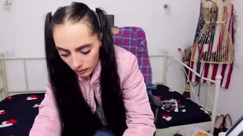 Jessy online show from 02-18-25, 10:36