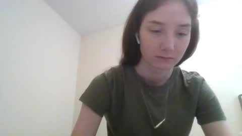 Snapshot of jesusgleen chatting on 10-08-25, 07:39 Rachel online show from 10-08-25, 07:39