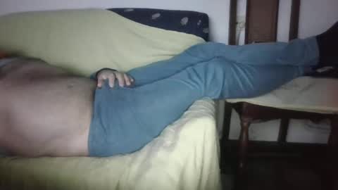 Snapshot of jesuslove27 chatting on 02-01-25, 10:15 jesuslove27 online show from 02-01-25, 10:15
