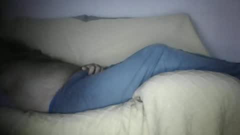 Snapshot of jesuslove27 chatting on 09-10-25, 10:48 jesuslove27 online show from 09-10-25, 10:48