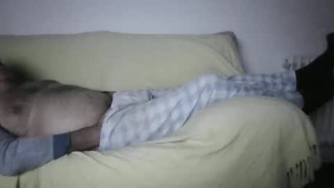 Snapshot of jesuslove27 chatting on 10-15-25, 07:25 jesuslove27 online show from 10-15-25, 07:25