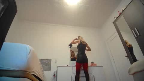 jesy online show from 11-27-25, 07:10