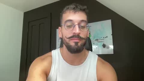 Snapshot of jeunemek00779042 chatting on 09-13-25, 04:29 JEUNEMEK007 online show from 09-13-25, 04:29