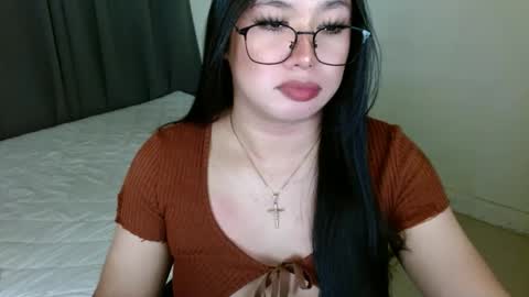 Snapshot of jewel_28 chatting on 01-20-25, 11:54 Jewel online show from 01-20-25, 11:54