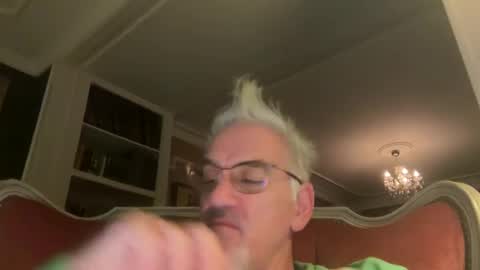 Snapshot of jewlronny chatting on 12-21-24, 06:34 jewlronny online show from 12-21-24, 06:34