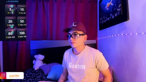 Snapshot of jey_keler chatting on 02-06-25, 02:22 jey keler online show from 02-06-25, 02:22