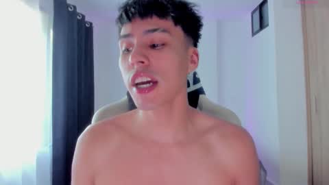 Snapshot of jeyden_camilo chatting on 12-15-25, 07:40 Jeyden Camilo online show from 12-15-25, 07:40