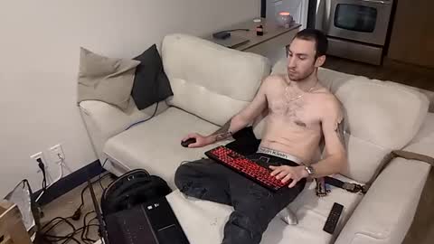 Snapshot of jf12334 chatting on 11-12-25, 05:52 NedeledeN online show from 11-12-25, 05:52