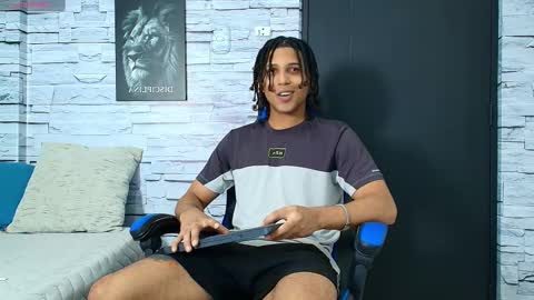 Snapshot of jhay_wheeler777 chatting on 10-14-25, 03:40 jhay_wheeler777 online show from 10-14-25, 03:40