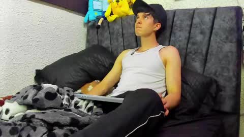 Jheampiero online show from 05-23-26, 10:58