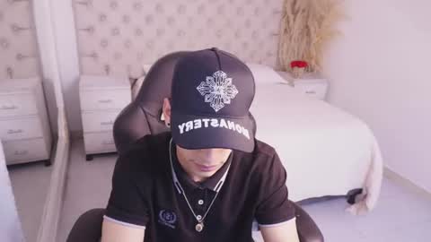 jhoanleandro online show from 07-28-26, 04:41