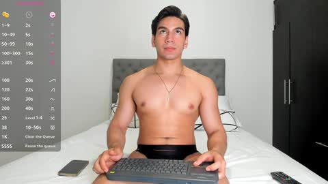 Snapshot of jhoansex_ chatting on 12-03-24, 11:02 JHOAN online show from 12-03-24, 11:02