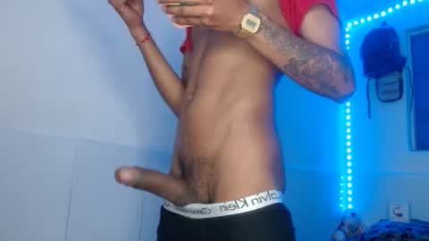 jhon_hot09 online show from 10-14-25, 04:52