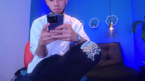 Snapshot of jhon_malo chatting on 11-27-25, 03:19 jhon_malo online show from 11-27-25, 03:19