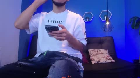 Snapshot of jhon_malo chatting on 11-30-25, 04:27 jhon_malo online show from 11-30-25, 04:27