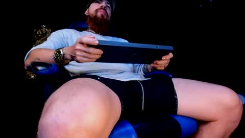 jhon_psyco online show from 04-17-26, 05:43