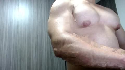 Snapshot of jhon_walkersky chatting on 06-18-26, 01:17 jhon_walkersky online show from 06-18-26, 01:17