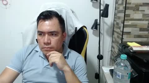 Snapshot of jhonatan_morales_s chatting on 07-18-26, 11:52 jhonatan_morales_s online show from 07-18-26, 11:52