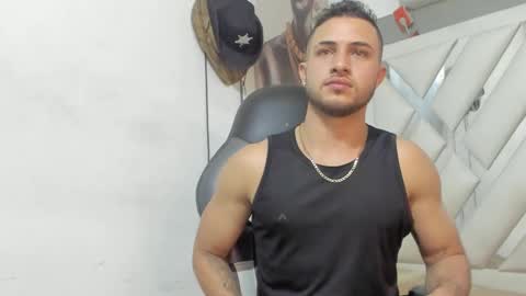 Snapshot of jhonny_flames7 chatting on 02-02-25, 03:43 jhonny online show from 02-02-25, 03:43