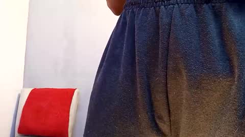 jhonny_thes28 online show from 11-16-25, 01:17