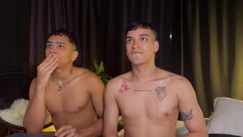 Snapshot of jhonnyx_ chatting on 02-21-26, 03:51 Jhonny online show from 02-21-26, 03:51