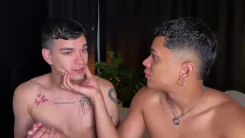 Snapshot of jhonnyx_ chatting on 03-15-26, 03:45 Jhonny online show from 03-15-26, 03:45