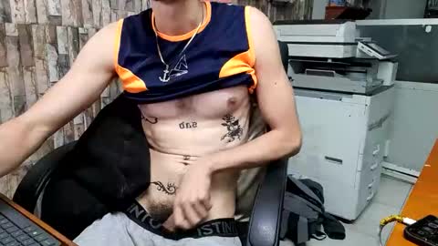 Snapshot of jhosuamoore chatting on 01-12-26, 11:26 Jhosuamoore online show from 01-12-26, 11:26