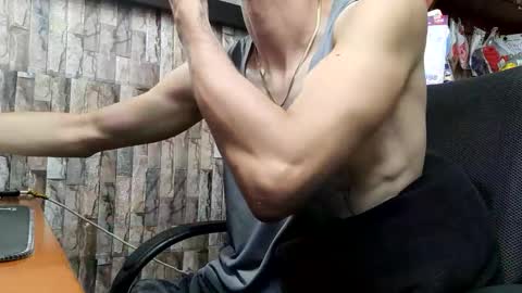 Snapshot of jhosuamoore chatting on 01-19-26, 02:43 Jhosuamoore online show from 01-19-26, 02:43