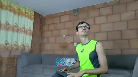 Snapshot of jhosuamoore chatting on 02-10-26, 11:47 Jhosuamoore online show from 02-10-26, 11:47