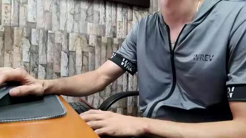 Snapshot of jhosuamoore chatting on 03-03-26, 12:06 Jhosuamoore online show from 03-03-26, 12:06