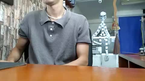 Snapshot of jhosuamoore2 chatting on 10-26-25, 02:01 jhosuamoore2 online show from 10-26-25, 02:01