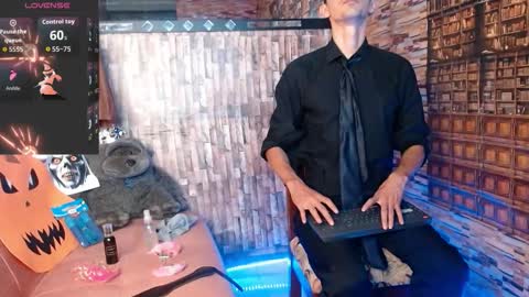 Snapshot of jhosuamoore2 chatting on 10-30-25, 02:24 jhosuamoore2 online show from 10-30-25, 02:24